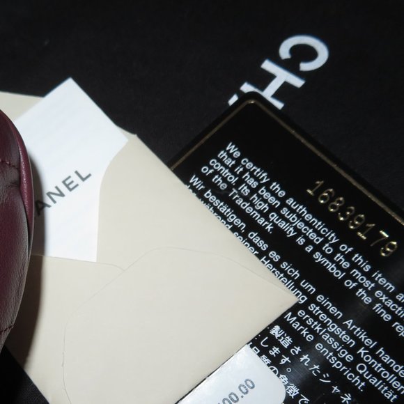 CHANEL Coco Pleats Bag Burgundy - Picture 13 of 16